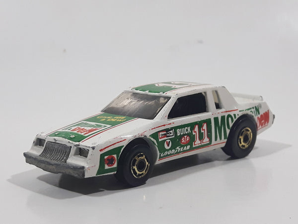 1983 Hot Wheels Mountain Dew Soda Pop Nascar Racing Stocker White Die Cast Toy Race Car Vehicle - GHO - #11 Darrel Waltrip