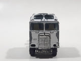 Vintage 1981 Yatming No. 1404 JRI Univ Studios Kenworth K100 COE Aerodyne 108 Semi Tractor Truck White Die Cast Toy Car Vehicle