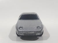 1987 Hot Wheels Porsche 928 P-928 Metalflake Silver Die Cast Toy Car Vehicle