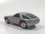 1987 Hot Wheels Porsche 928 P-928 Metalflake Silver Die Cast Toy Car Vehicle