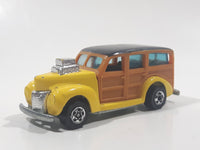 1990 Hot Wheels '40's Woodie Yellow and Black Wood Panel Die Cast Toy Car Vehicle