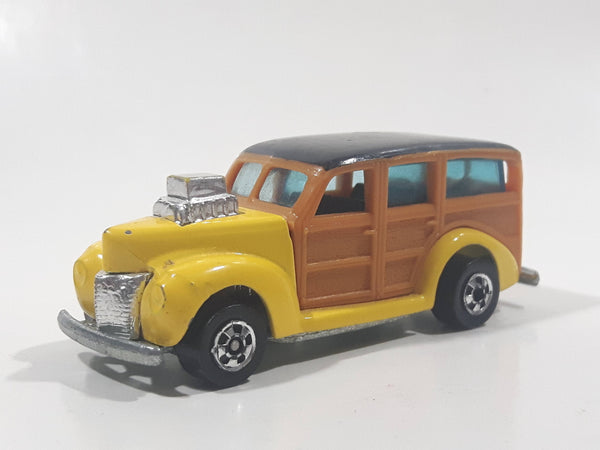 1990 Hot Wheels '40's Woodie Yellow and Black Wood Panel Die Cast Toy Car Vehicle