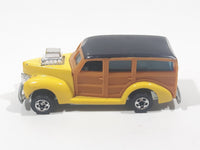 1990 Hot Wheels '40's Woodie Yellow and Black Wood Panel Die Cast Toy Car Vehicle