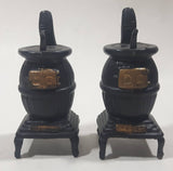 Vintage Black Pot Belly Cook Stove Shaped Plastic 3 3/4" Tall Salt and Pepper Shaker Set Made in Hong Kong