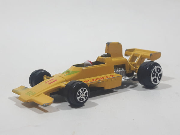 Vintage 1980s Yatming No. 1311 Lola T370 Formula 1 Indy #11 "GAP" Yellow Die Cast Toy Race Car Vehicle