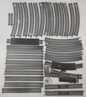 Tyco HO Scale Model Railway Track Mixed Lot of Straight Curved and Others 9" Sections Made in Austria 33 Pieces