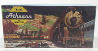 Athearn Santa Fe ATSF 14021 Box Car Super Shock Control A smoother ride Red Brown Plastic Model Train Car Vehicle In Box