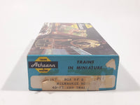 Athearn Santa Fe ATSF 14021 Box Car Super Shock Control A smoother ride Red Brown Plastic Model Train Car Vehicle In Box
