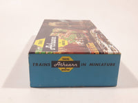 Athearn Santa Fe ATSF 14021 Box Car Super Shock Control A smoother ride Red Brown Plastic Model Train Car Vehicle In Box