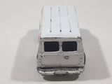Vintage Unknown Brand 8637 Van White Die Cast Toy Car Vehicle