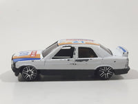 Yatming Mercedes-Benz 190 E 16 Valve Group A #21 No. 821 White Die Cast Toy Car Vehicle