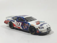 2005 Hot Wheels Special Edition Disney Pixar Cars #10 Valvoline Scott Riggs Dodge Charger White Die Cast Toy NASCAR Race Car Vehicle