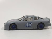 1998 Hot Wheels Pro Racing NASCAR #43 Bobby Hamilton STP Flat Grey Die Cast Toy Race Car Vehicle