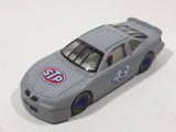 1998 Hot Wheels Pro Racing NASCAR #43 Bobby Hamilton STP Flat Grey Die Cast Toy Race Car Vehicle