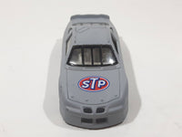 1998 Hot Wheels Pro Racing NASCAR #43 Bobby Hamilton STP Flat Grey Die Cast Toy Race Car Vehicle