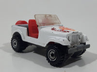 1986 Hot Wheels Jeep CJ-7 White Die Cast Toy Car Vehicle