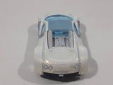 2007 Hot Wheels Mystery Car Bugatti Veyron Pearl White Die Cast Toy Dream Super Car Vehicle