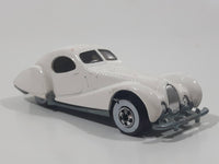 1988 Hot Wheels Classics Talbot Lago White Die Cast Toy Classic Car Vehicle