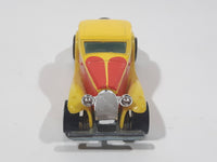 1986 Hot Wheels '37 Bugatti Yellow and Red Die Cast Toy Classic Luxury Car Vehicle