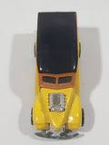 1990 Hot Wheels '40's Woodie Yellow and Black Wood Panel Die Cast Toy Car Vehicle