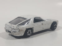 1980s Yatming No. 1034 Porsche 928 White With Black Stripes Die Cast Toy Car Vehicle