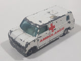 Vintage 1981 Yatming No. 1501 Ambulance Medics Van White Die Cast Toy Car Emergency Rescue Vehicle Universal Studios