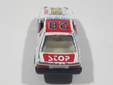 Yatming Ford Mustang Pace Car No. 1028 White Die Cast Toy Muscle Race Car Vehicle