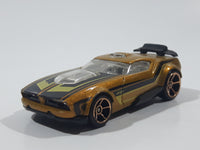 2010 Hot Wheels Multipack Exclusive Fast Fish Metalflake Gold Die Cast Toy Race Car Vehicle