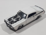 2009 Hot Wheels '70 Buick GSX White Die Cast Toy Car Vehicle