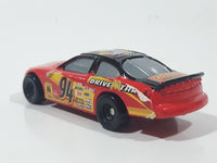 2000 McDonald's Hot Wheels NASCAR #94 Red Die Cast Toy Race Car Vehicle