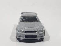 2010 Hot Wheels HW Premiere Nissan Skyline GT-R R34 Silver Die Cast Toy Car Vehicle