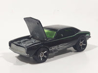 2010 Hot Wheels Muscle Mania '67 Camaro Black Die Cast Toy Car Vehicle with Opening Hood