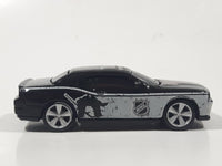 2010 Maisto Top Dog Collectibles NHL Ice Hockey 2008 Dodge Challenger SRT8 Black Die Cast Toy Car Vehicle