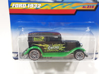 2000 Hot Wheels Circus On Wheels 1932 Ford Black and Green Die Cast Toy Car Vehicle New in Package