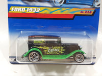 2000 Hot Wheels Circus On Wheels 1932 Ford Black and Green Die Cast Toy Car Vehicle New in Package