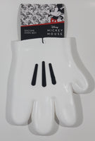 2020 Best Brands Disney Mickey Mouse Glove Silicone Oven Mitt New on Card