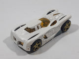 2005 Hot Wheels White Heat 16 Angels White Die Cast Toy Car Vehicle