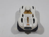 2005 Hot Wheels White Heat 16 Angels White Die Cast Toy Car Vehicle