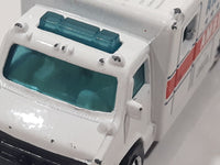 1989 Hot Wheels Workhorses American Ambulance White Die Cast Toy Car Emergency Paramedics Rescue Vehicle with Opening Rear Doors