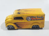 2001 Hot Wheels Dairy Delivery Truck Yellow Die Cast Toy Car Vehicle