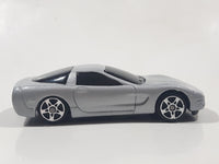 Maisto 1997 Chevrolet Corvette Silver Die Cast Toy Car Vehicle