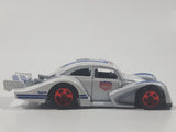 2018 Hot Wheels Legends Of Speed Volkswagen Kafer Racer Urban Outlaw Magnus Walker White Die Cast Toy Car Vehicle