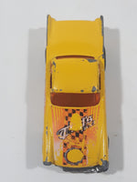 2001 Hot Wheels Turbo Taxi '57 T-Bird Yellow Die Cast Toy Classic Car Vehicle