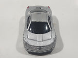 Maisto 2002 Cadillac Cien Concept Silver Die Cast Toy Car Vehicle