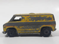 Vintage 1977 Hot Wheels Super Van Paramedic Yellow Die Cast Toy Car Vehicle BW - Hong Kong