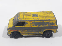 Vintage 1977 Hot Wheels Super Van Paramedic Yellow Die Cast Toy Car Vehicle BW - Hong Kong