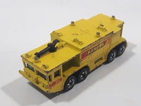 1981 Hot Wheels Workhorses Airport Rescue Yellow Fire Truck Die Cast Toy Car Firefighting Emergency Rescue Vehicle Hong Kong