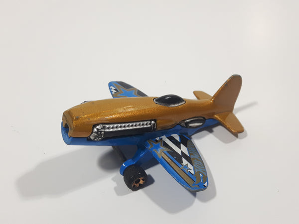 2015 Hot Wheels HW Off-Road: Sky Show Mad Propz Metalflake Gold Die Cast Toy Airplane