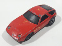 1982 Hot Wheels Porsche 928 P-928 Turbo Red Die Cast Toy Car Vehicle Made in Hong Kong