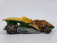 2010 Hot Wheels Insectirides Draggin' Tail Green and Chrome Gold Die Cast Toy Car Vehicle